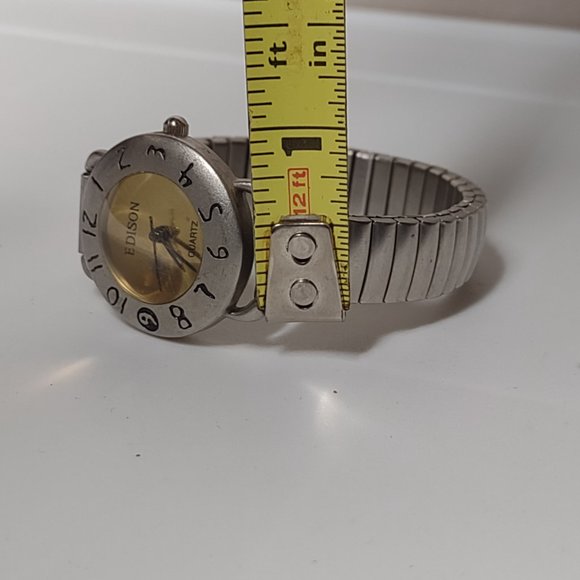 Very Cool Edison Silver Tone Metal Stretch Band Watch - Picture 9 of 12